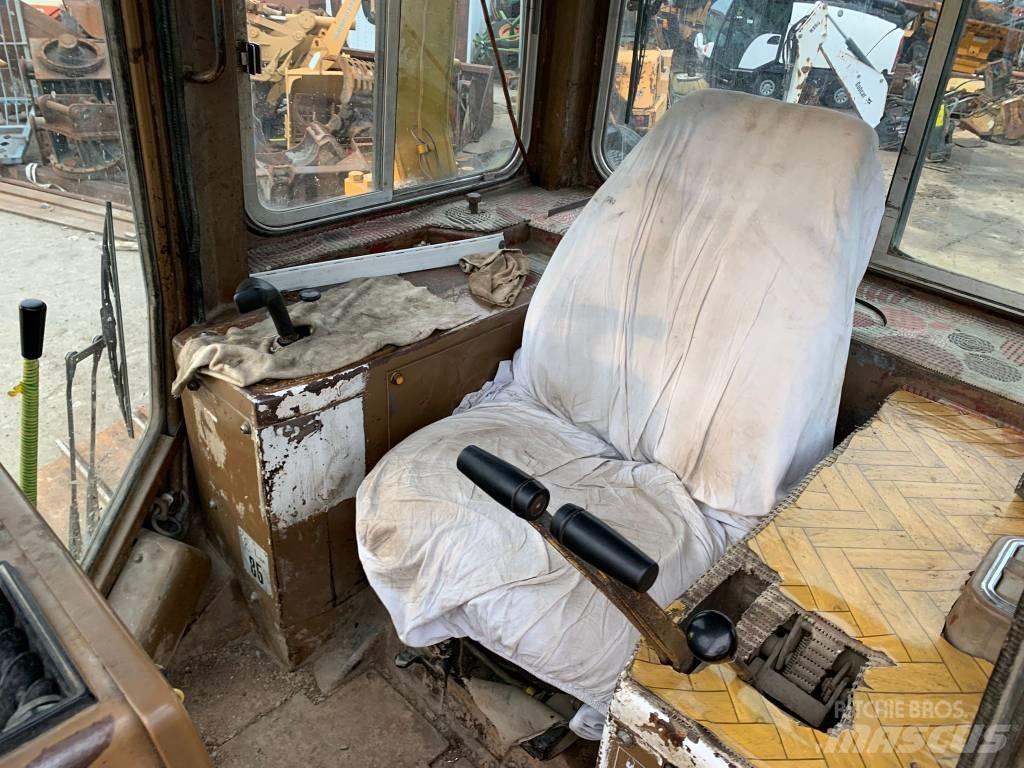 CAT D 4 H LGP II Dozere Beltegående