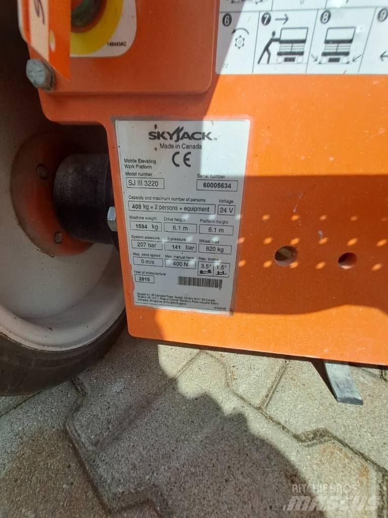 SkyJack SJIII 3220 Sakselifter