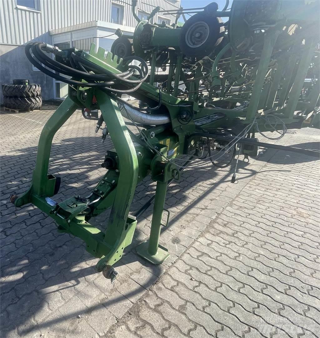 Krone KWT 2000 Raker og høyvendere