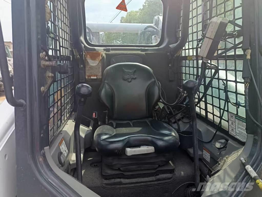 Bobcat T 770 Beltelastere