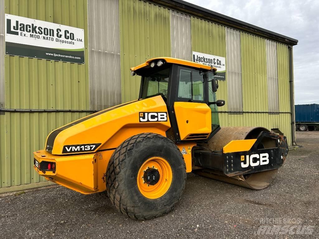 JCB VM 137 Valsetog