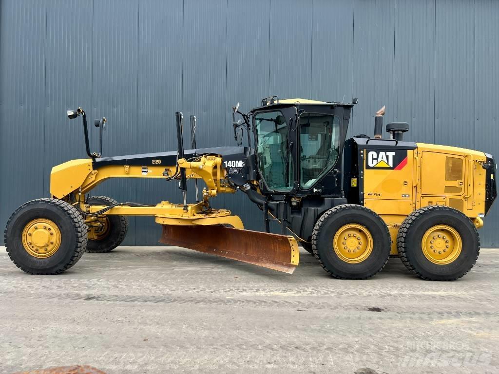 CAT 140M2 AWD Veihøvler