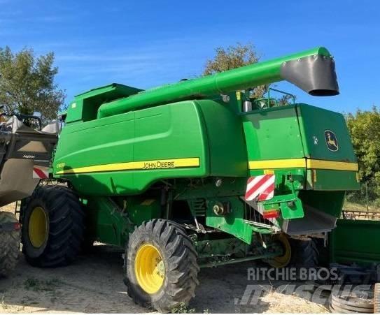 John Deere C 670 Skurtreskere