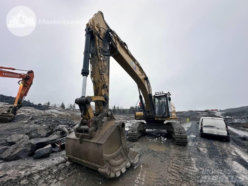 CAT 352 Beltegraver
