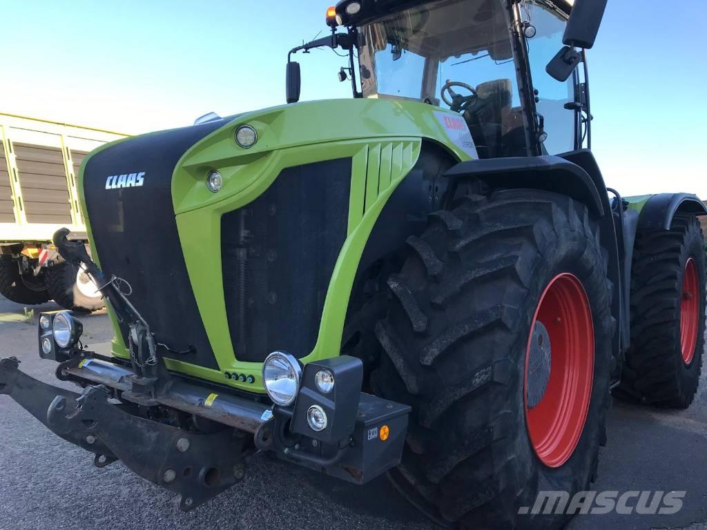 CLAAS XERION 4500 VC Traktorer