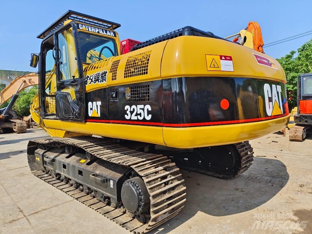 CAT 325 C Beltegraver