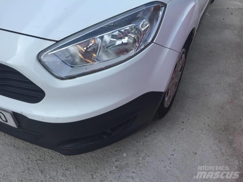 Ford Courier Lette lastebiler