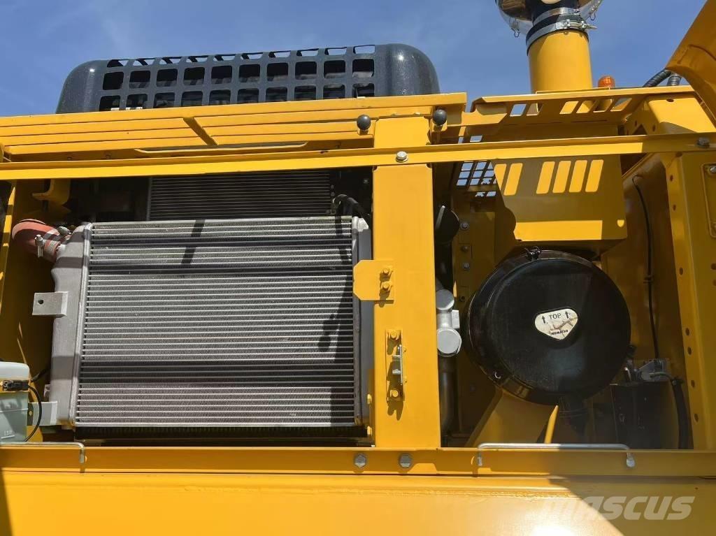 Komatsu PC 300 Beltegraver