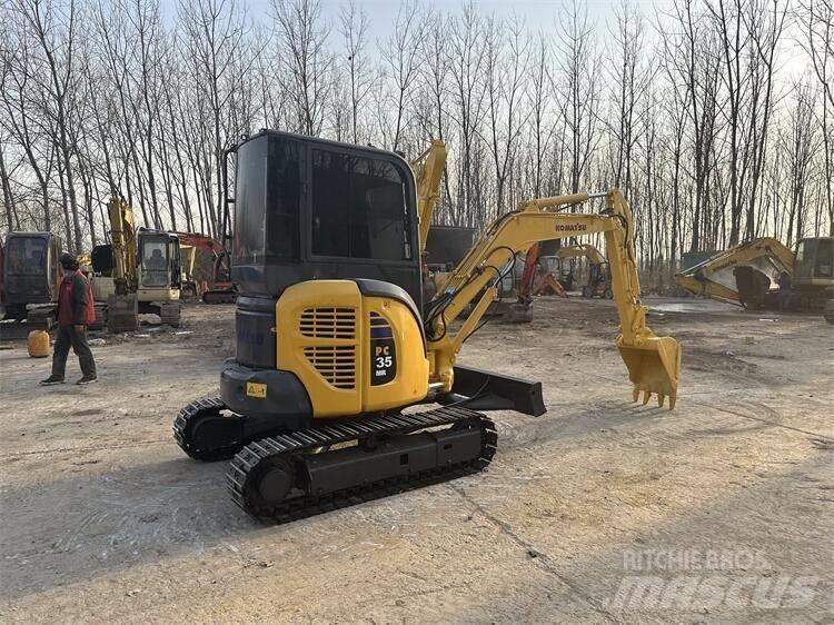 Komatsu PC35 Minigravere <7t