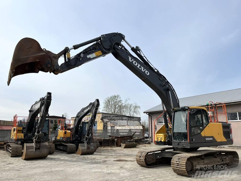 Volvo EC 220 E Beltegraver
