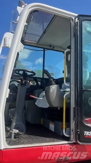 Takeuchi TB295W Hjulgravere