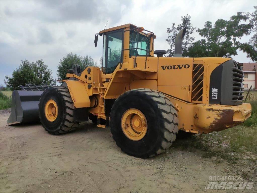 Volvo L 220 F Hjullastere