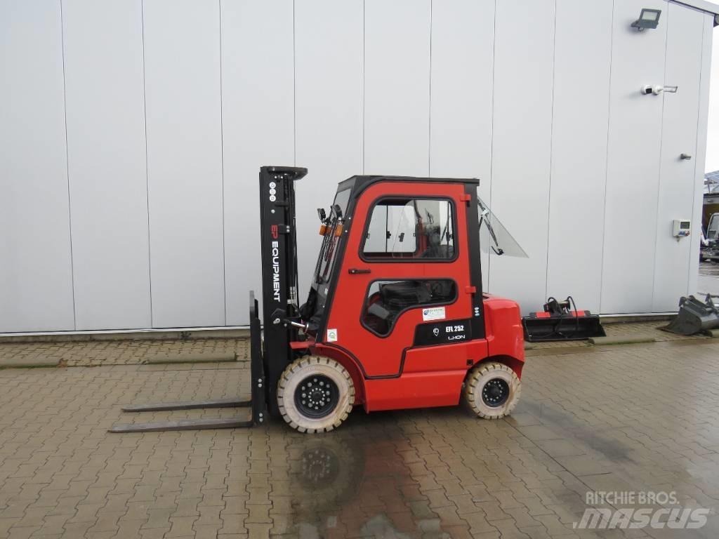 EP EFL252 Elektriske trucker