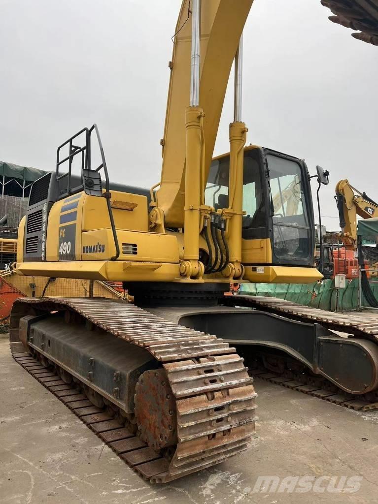 Komatsu PC490-10 Beltegraver