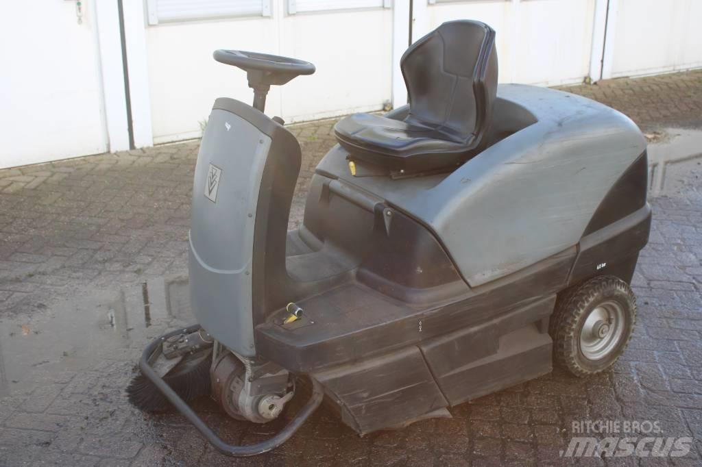 Kärcher KM 100/100 Feiemaskiner