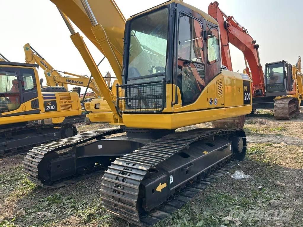 Komatsu PC 200 Beltegraver