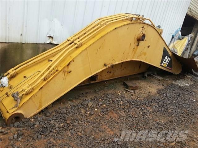 CAT 320 C Gravemaskiner med lang bom