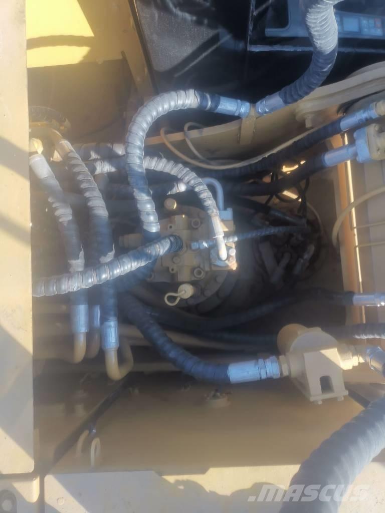 CAT 320 D Beltegraver