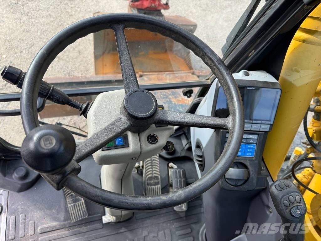 Komatsu PW 148-8 Hjulgravere