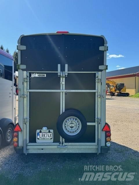 Ifor Williams HB 506 Dyretransport semi-trailer