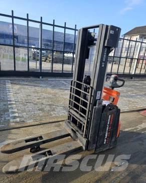 Toyota BT SWE 160 L Ledetrucker