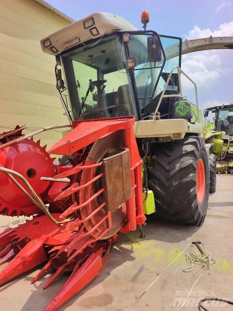 CLAAS Jaguar 870 Selvdrevne fôrhøstere
