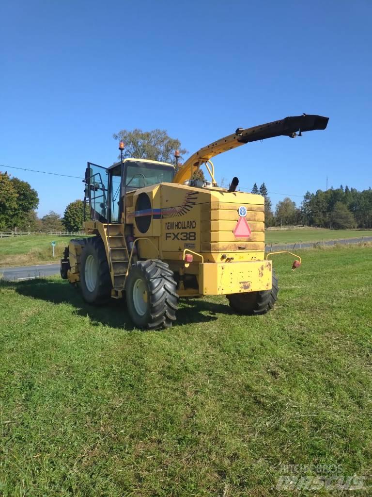 New Holland FX 38 Selvdrevne fôrhøstere