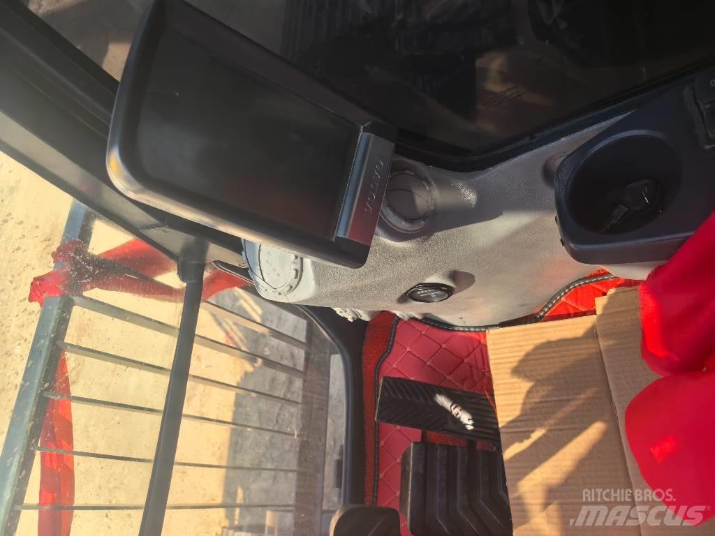 Volvo EC 300 D L Beltegraver