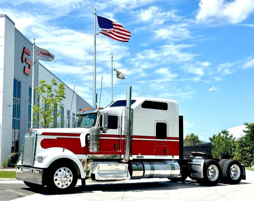 Kenworth W 900 Trekkvogner