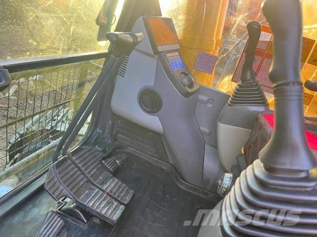 Komatsu PC 450 Beltegraver