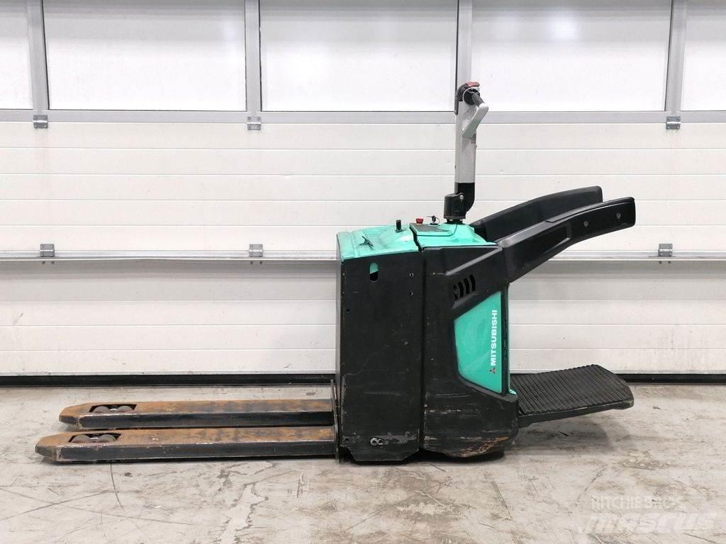 Mitsubishi PBV20N2 Lavtløftende truck