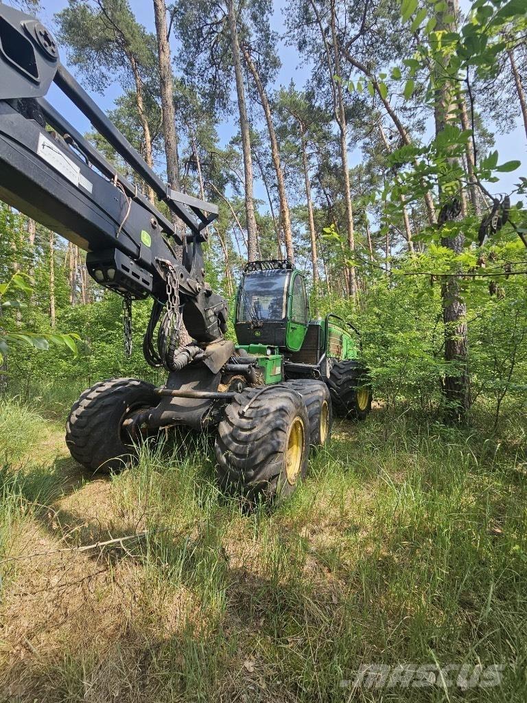 John Deere 1270 E Hogstmaskiner