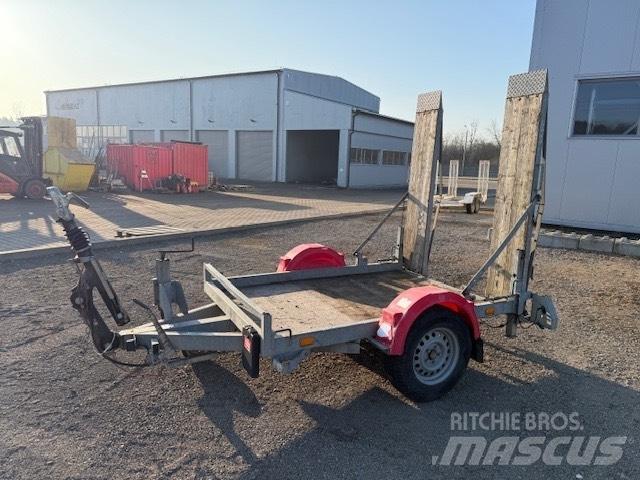 Hubiere 1500/2000 Maskinhenger