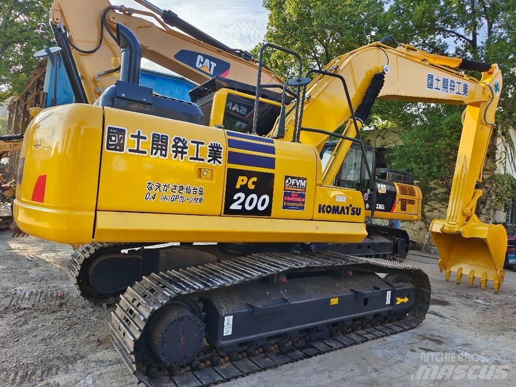 Komatsu PC 200-8 Beltegraver