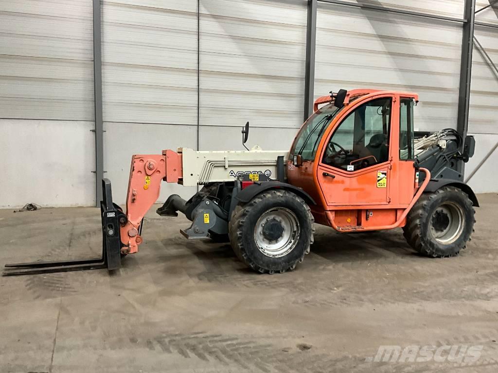 JLG 3513 Teleskoplastere