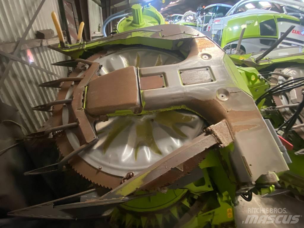CLAAS Orbis 600 AC Selvdrevne fôrhøstere
