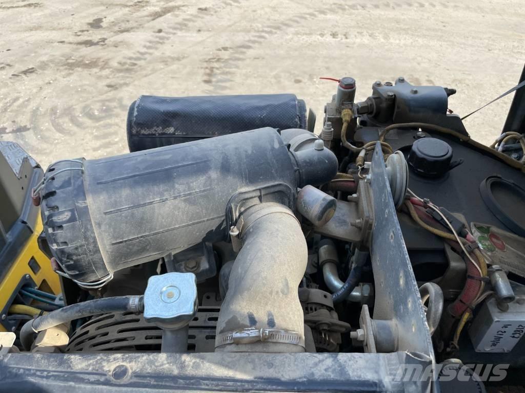 Bomag BW 100 AD-5 Tandem Valser