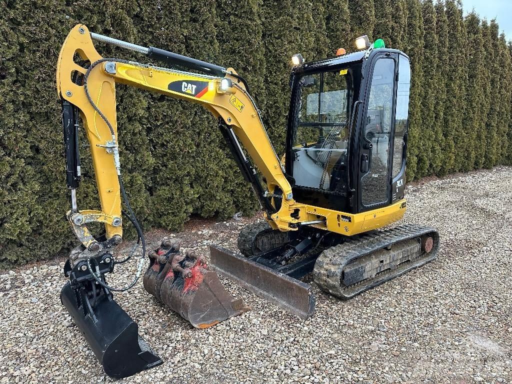 CAT 302.7 D CR Minigravere <7t