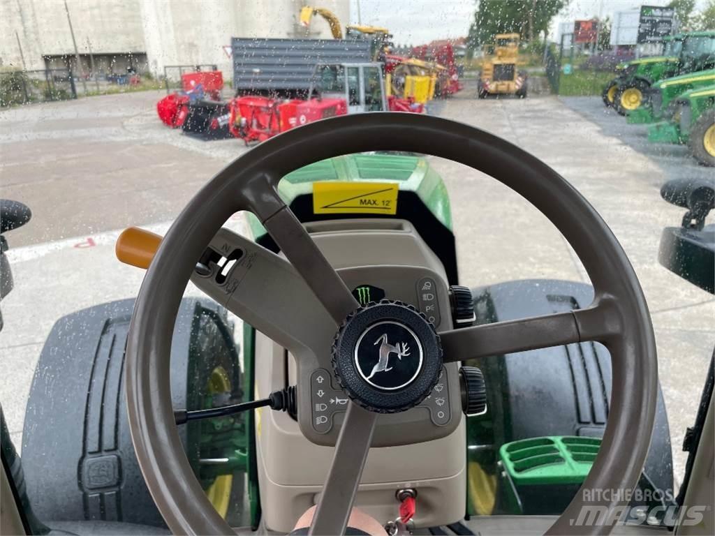 John Deere 7230 R Traktorer