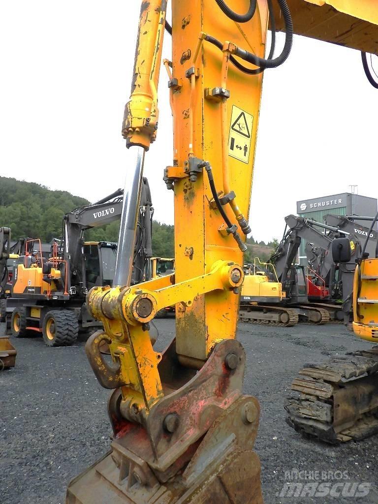 JCB JZ 235 LC Beltegraver