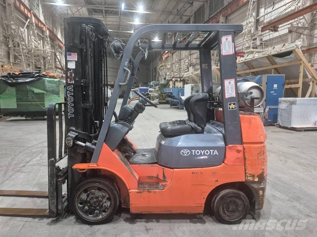 Toyota 7 FGCU 25 Gaffeltrucker - Annet