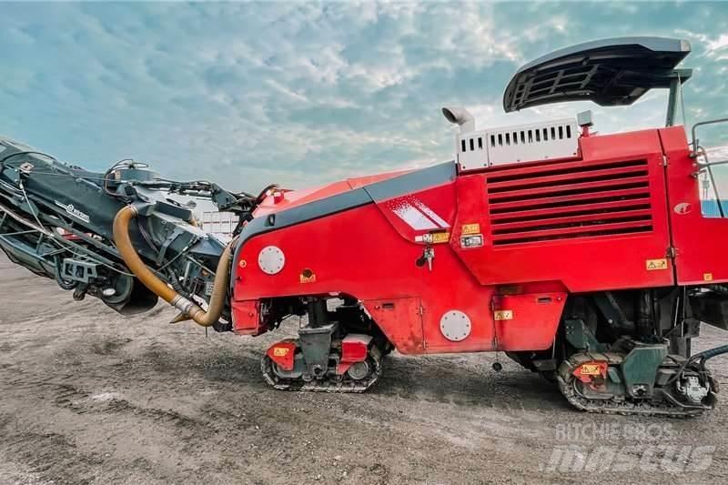 Wirtgen W100Fi Andre lastebiler