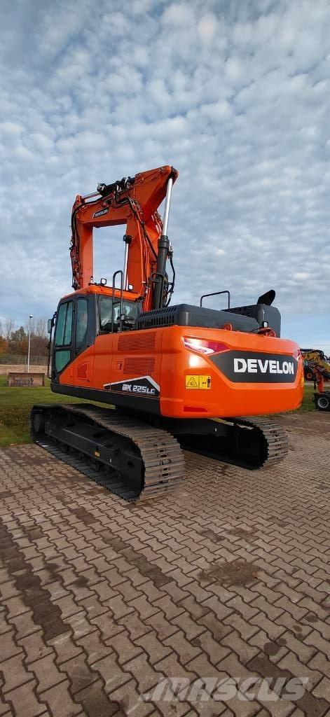 Doosan DX 225 LC-7 Beltegraver