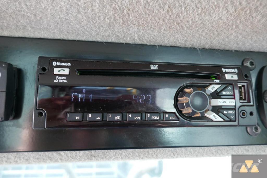 CAT 555D Stammelunner