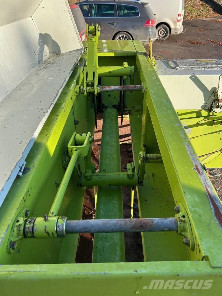 CLAAS Markant 51 Firkantpresser