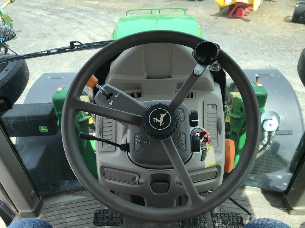 John Deere 6130 M Traktorer