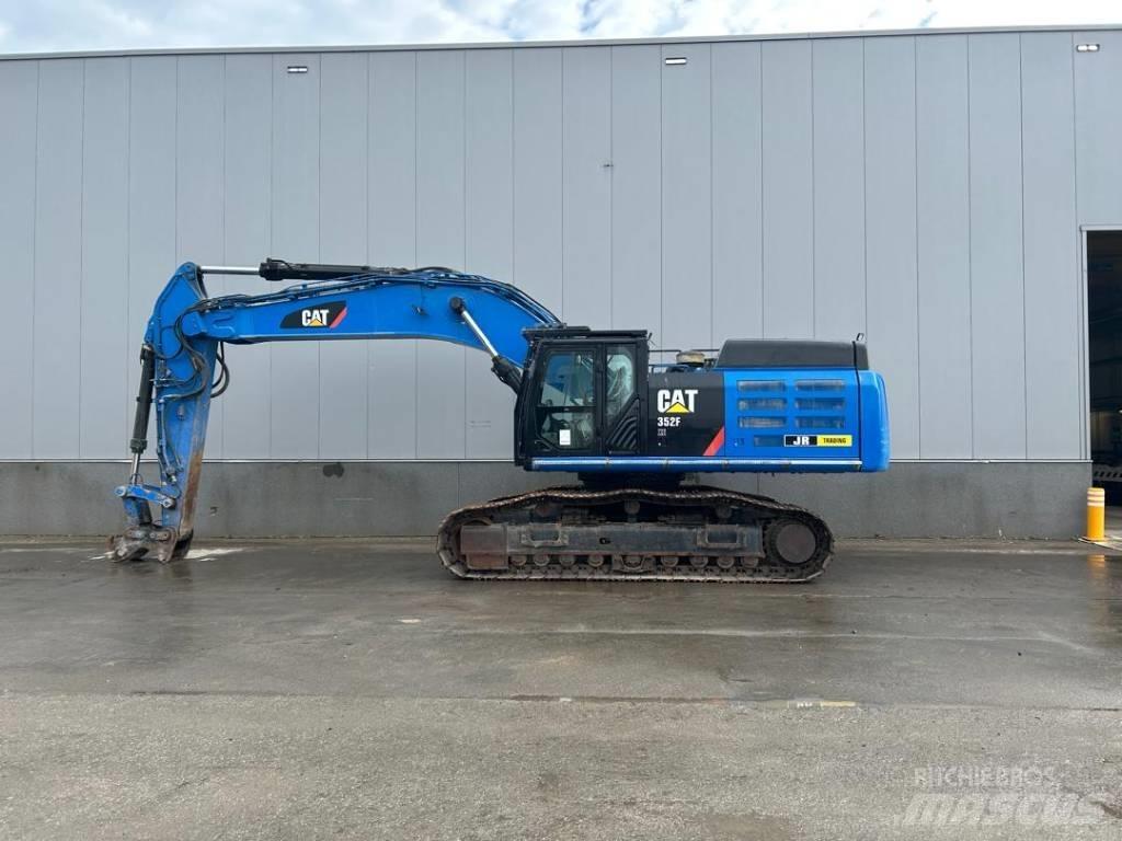 CAT 352 F XE Beltegraver