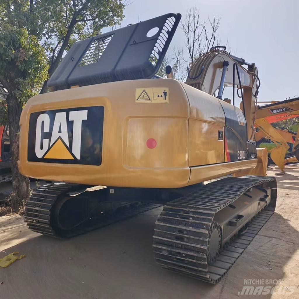 CAT 320 D Beltegraver