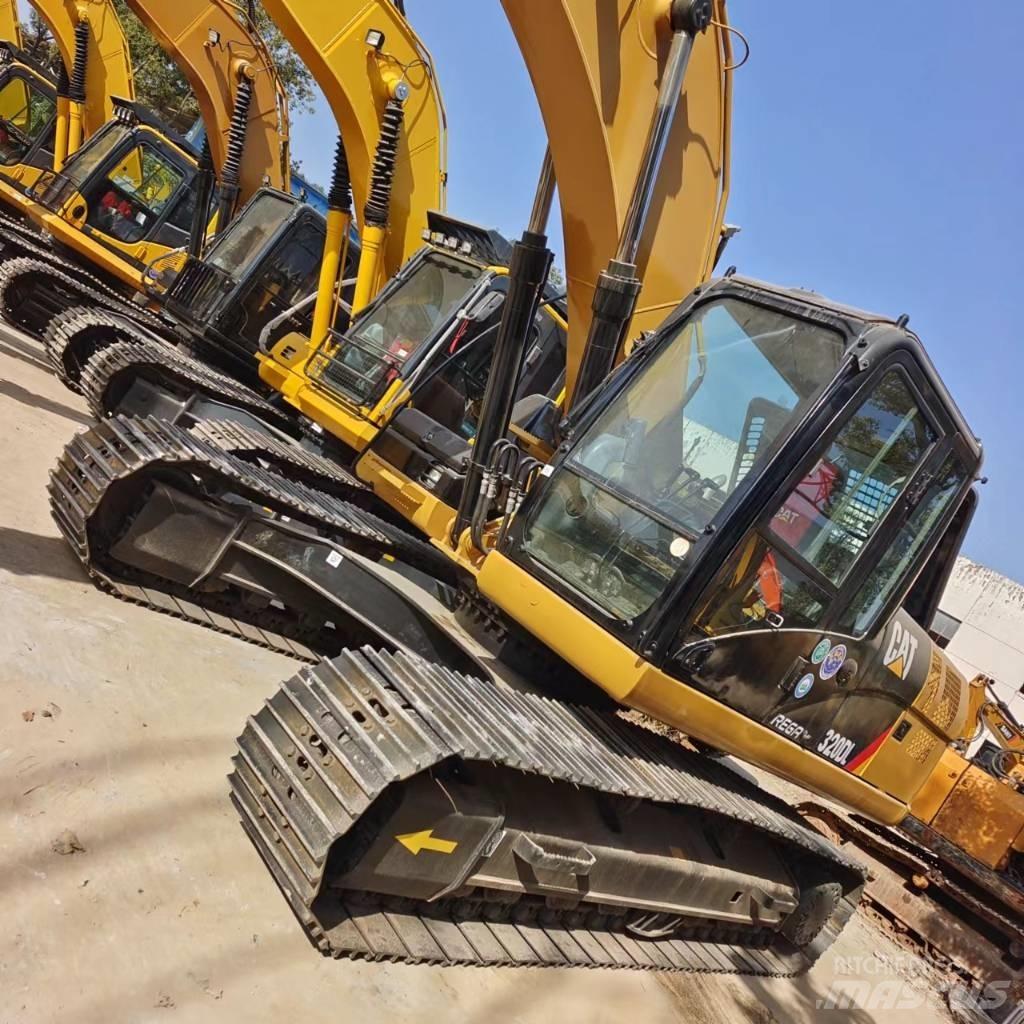 CAT 320 D Beltegraver