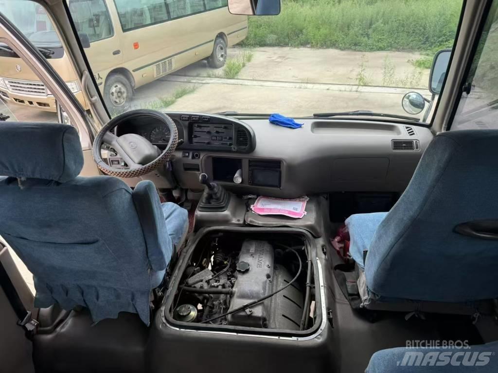 Toyota Coaster Intercity busser